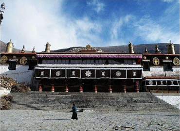 Drepung Monastery is one of the three greatest Gelug university gompas in Tibet. Drepung Monastery is one of the three greatest Gelug university gompas in Tibet.