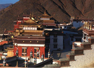 “Tashilhunpo” means “Auspicious Sumeru” in Tibetan language