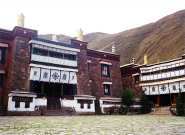 Mindroling Monastery is one of the six major monasteries of the Nyingma school in Tibet. Mindroling Monastery is one of the six major monasteries of the Nyingma school in Tibet.