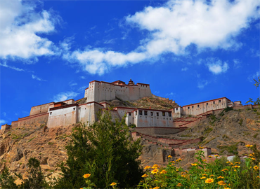 Ri-puk Hermitage was a center for the transmission of that Zhalu tradition of the Kālacakra. Ri-puk Hermitage was a center for the transmission of that Zhalu tradition of the Kālacakra.