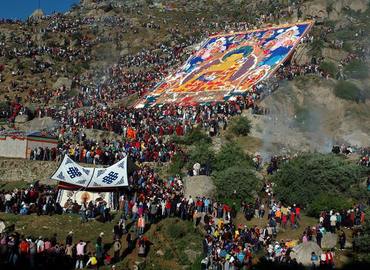 Shorton festival is a big festival in Lhasa area. Shorton festival is a big festival in Lhasa area.