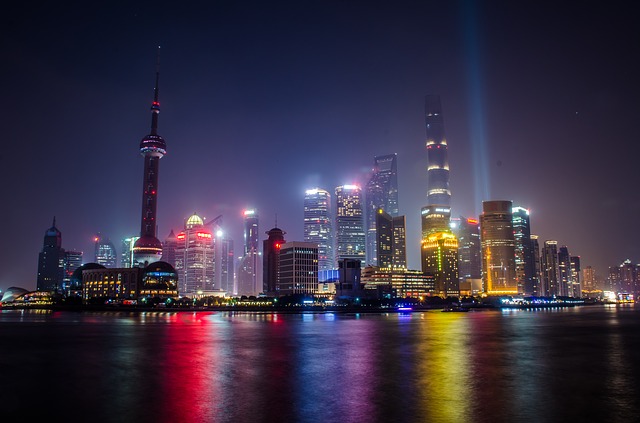 Located in the east of China, Shanghai is not only the largest city in China but also a popular travel destination. Located in the east of China, Shanghai is not only the largest city in China but also a popular travel destination.