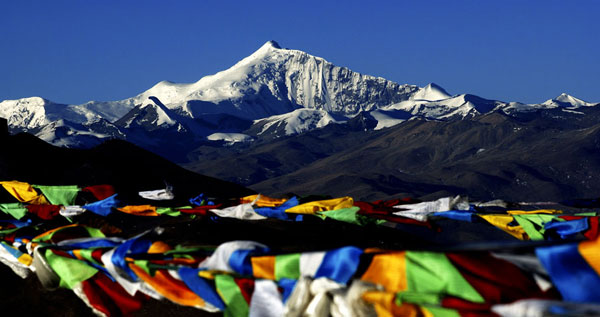 Tibet owns breathtaking scenery. Tibet owns breathtaking scenery.