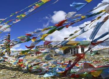 The flying flag in Tibet. The flying flag in Tibet.