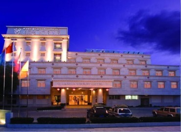The outer appearance of Jardin Secret Garden Hotel.