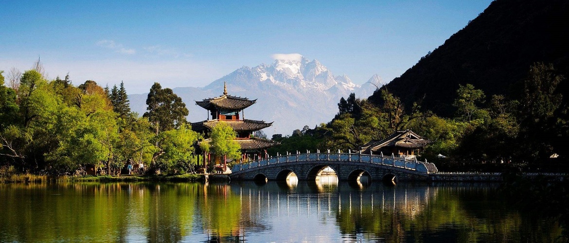 10-Day Kunming Lijiang Shangri-La Lhasa Namtso Tour