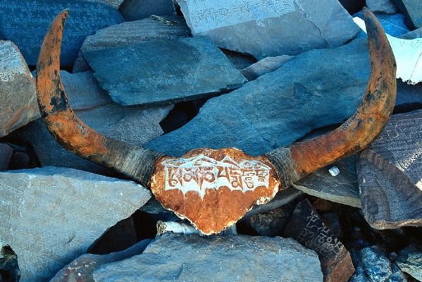 Tibetan language on Mani stone Tibetan language on Mani stone