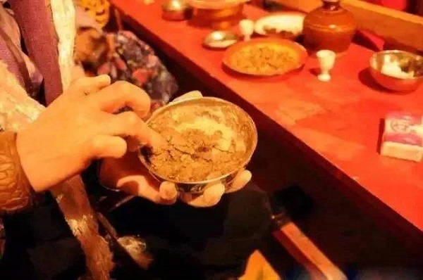 The process to make Tsampa