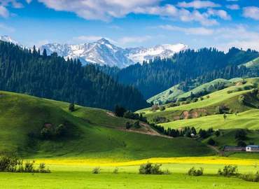 Natural scenery in Tibet