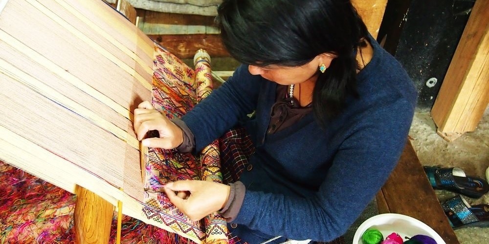 Tibetan Handicrafts, Handmade Art and Crafts in Tibet