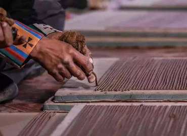 Nyemo Tunba is the birthplace of Tibetan incense. Nyemo Tunba is the birthplace of Tibetan incense.