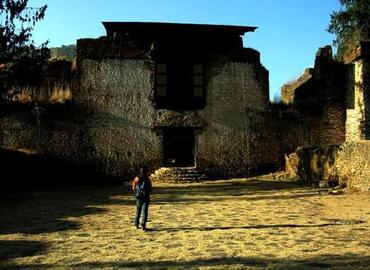 Drukgyel Dzong is now just a beautiful Dzong ruins. Drukgyel Dzong is now just a beautiful Dzong ruins.