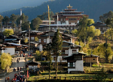 Gangtey Goemba is an important monastery of Nyingmapa school of Buddhism in western Bhutan. Gangtey Goemba is an important monastery of Nyingmapa school of Buddhism in western Bhutan.
