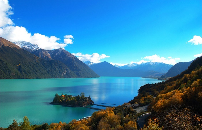 Pagsum Lake