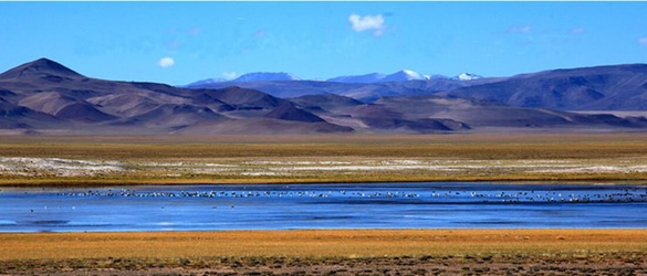 Unknown lake near Gegye Unknown lake near Gegye