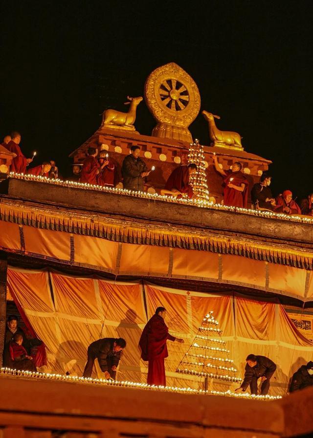 Lighting butter lamps